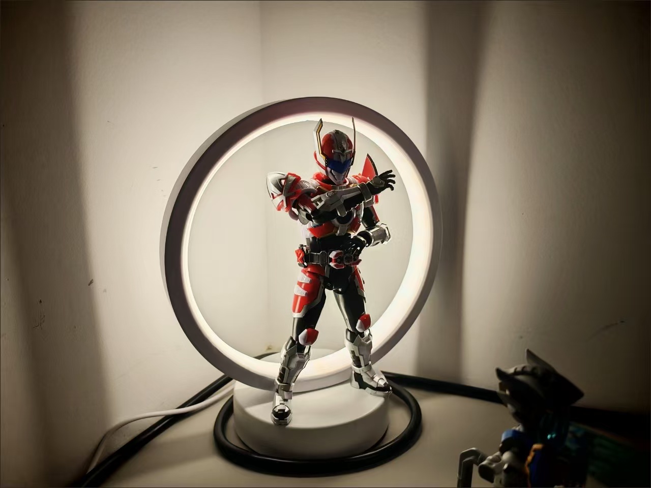 Led Ring Light - Simple ring-shaped lamp, nightlight model, and