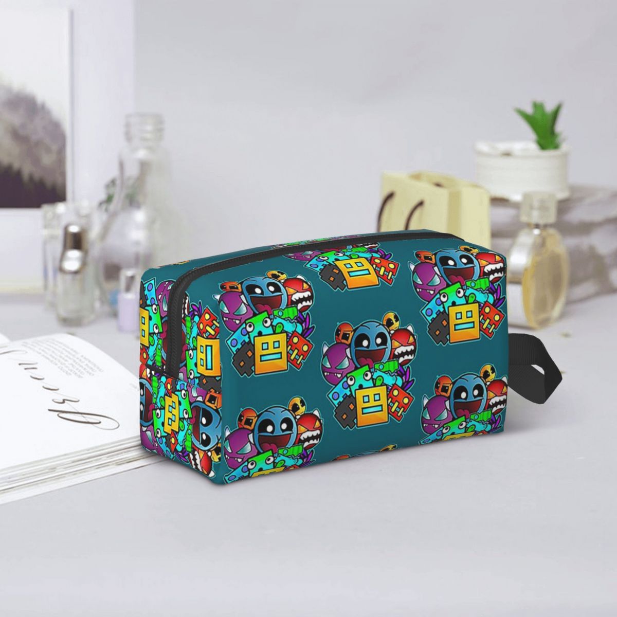 Beauty Makeup Game - Video Game Geometry Dash Makeup Bag