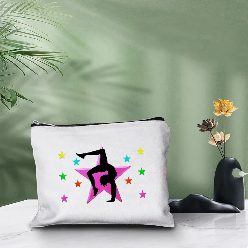 I Love Gymnastics Zipper Pouch - огляд і ціна Beauty Makeup Lipstick