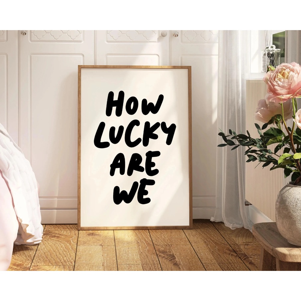 How Lucky Are We Pink Red Stri - огляд і ціна Setting Spray