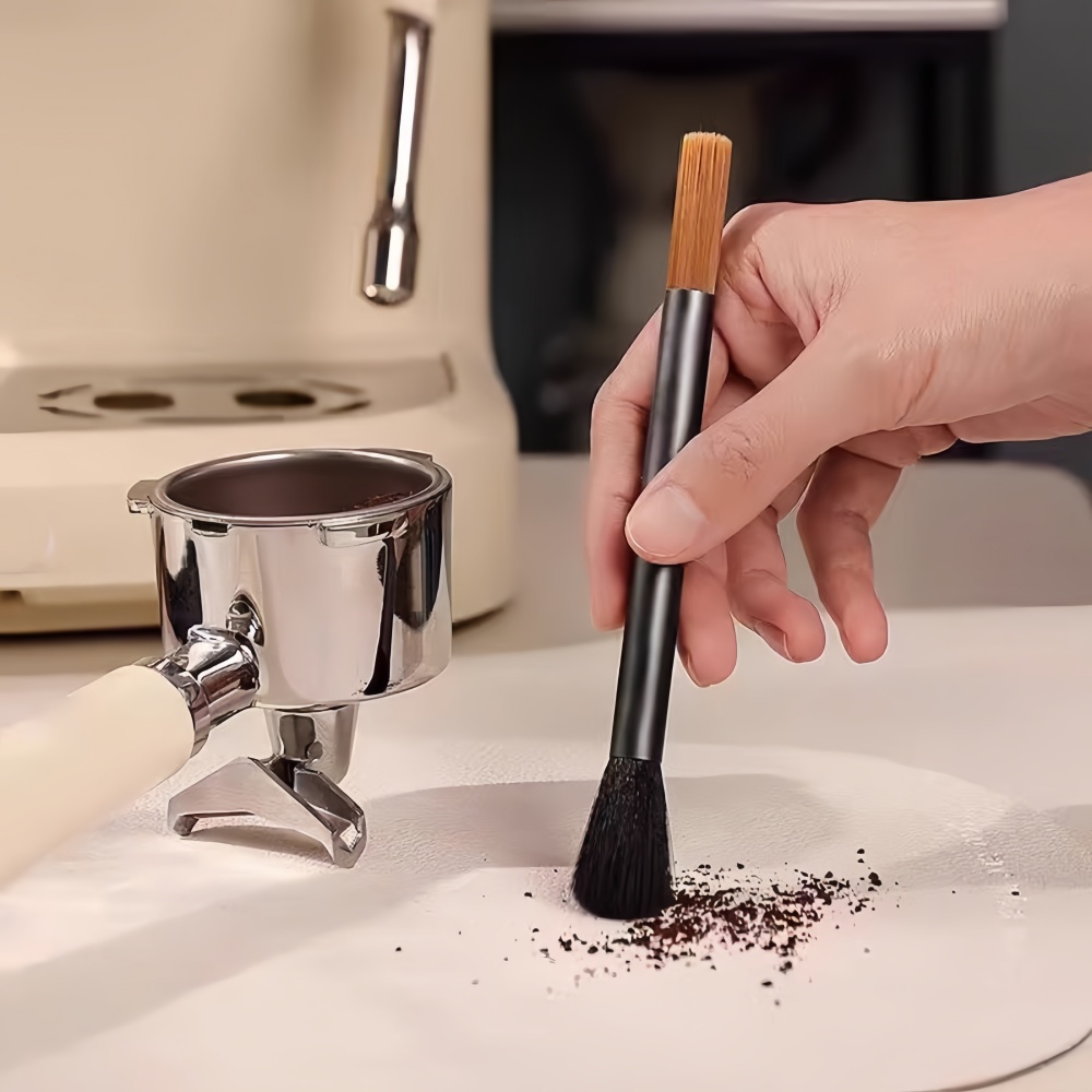 Coffee Grinder Aluminum Tube D - огляд і ціна Blush Brush Kabuki