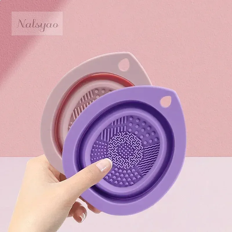 Silicone Folding Makeup Brush  - огляд і ціна Beauty Makeup Box